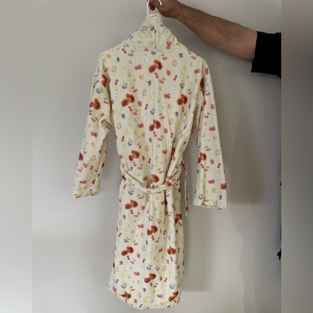 Djerf Avenue Fruit Robe - Picture 2 of 4